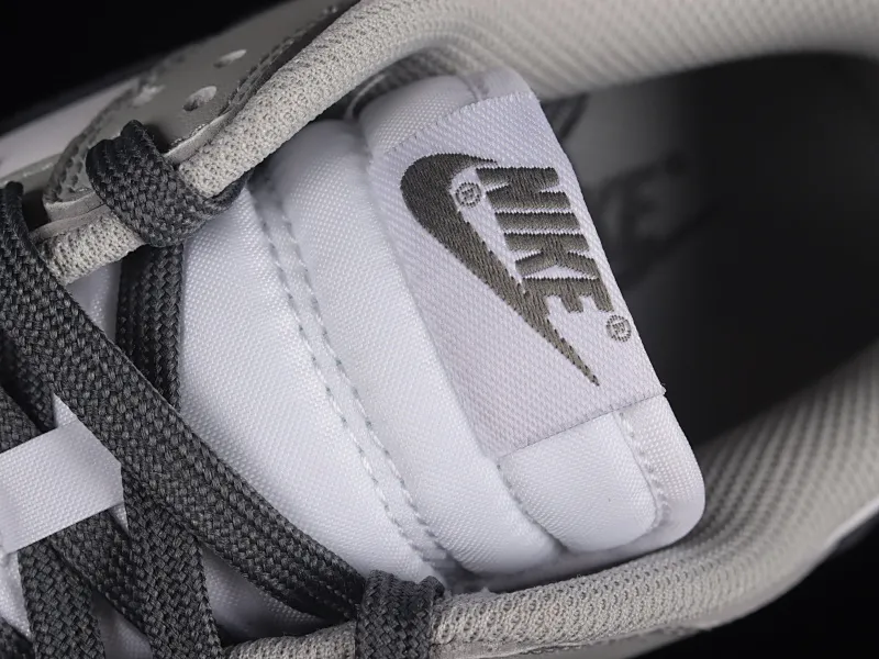 All categories Nk SB Dunk series Nk SB Dunk Low low-top sneakers M version pure original Nk Dunk Low "Light Smoke Grey" white gray SB low-top sports and leisure sneakers DD1503-117
